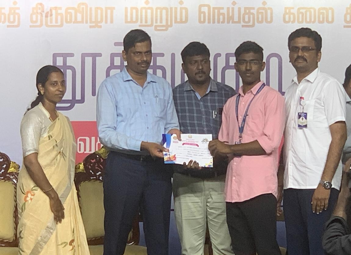 1st prize in Drawing Competition at Puthaga Thiruvizha’24